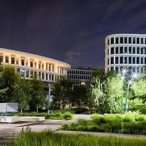 Sound Garden Airport ורשה
