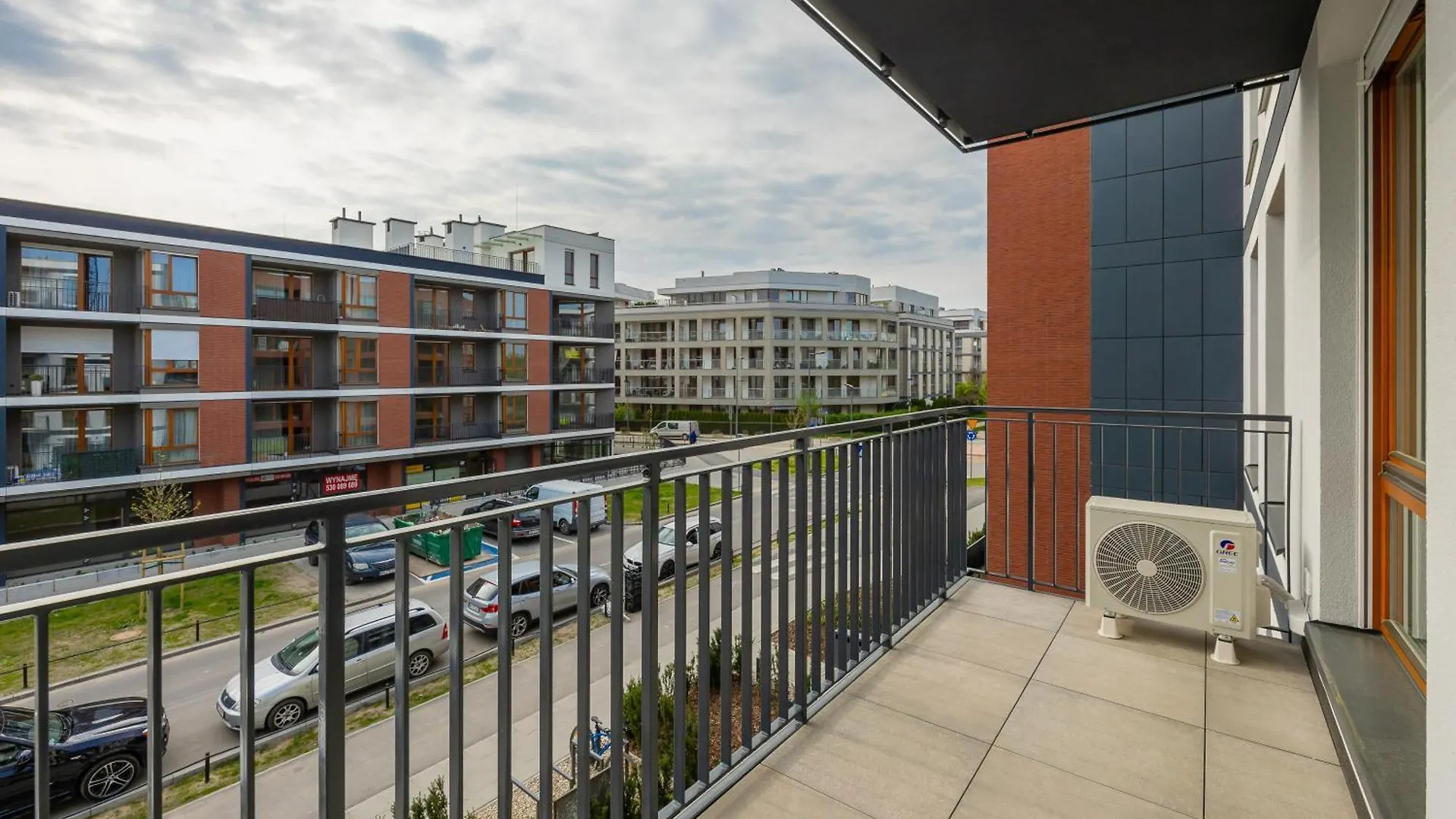 Apartment Holzera 6 Studio Close To Medicover And Paley Warsaw